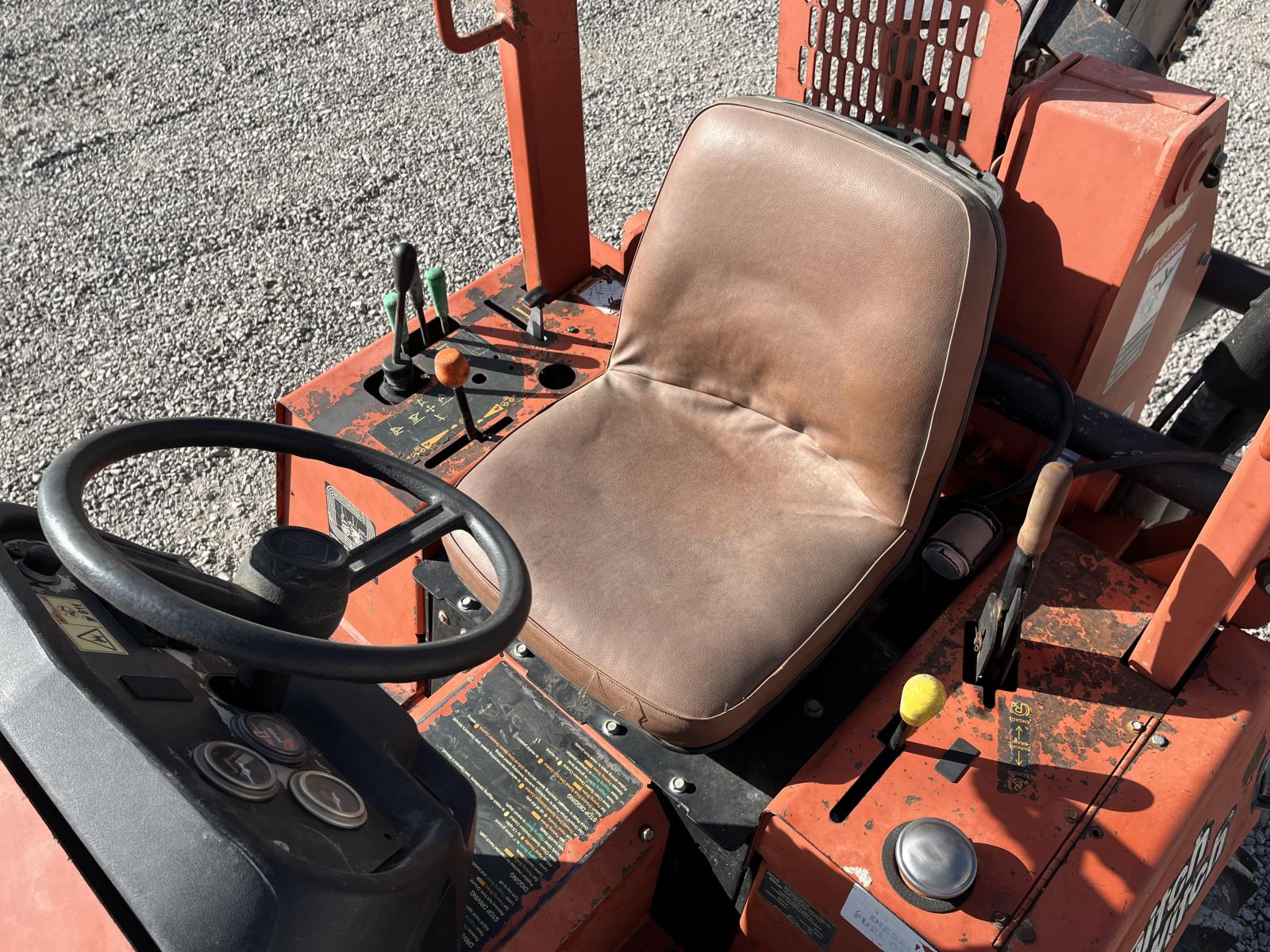 ./imagenes/INVOICE/2019/15606/ZANJADORA DITCH WITCH  RT45 (3).JPG